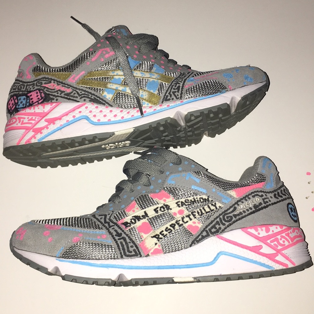 ASICS